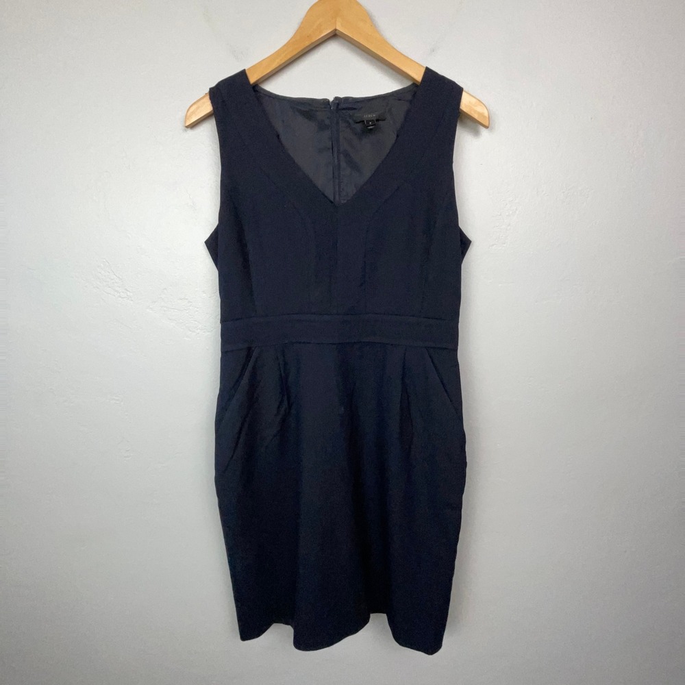 J.Crew Dress Size 6 Navy Blue Wool V-Neck Sheath Pockets Office Siren Minimalist